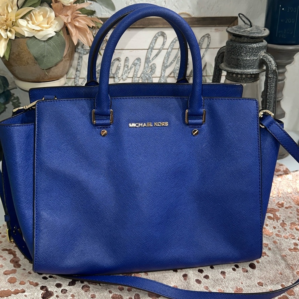 Michael Kors handbag